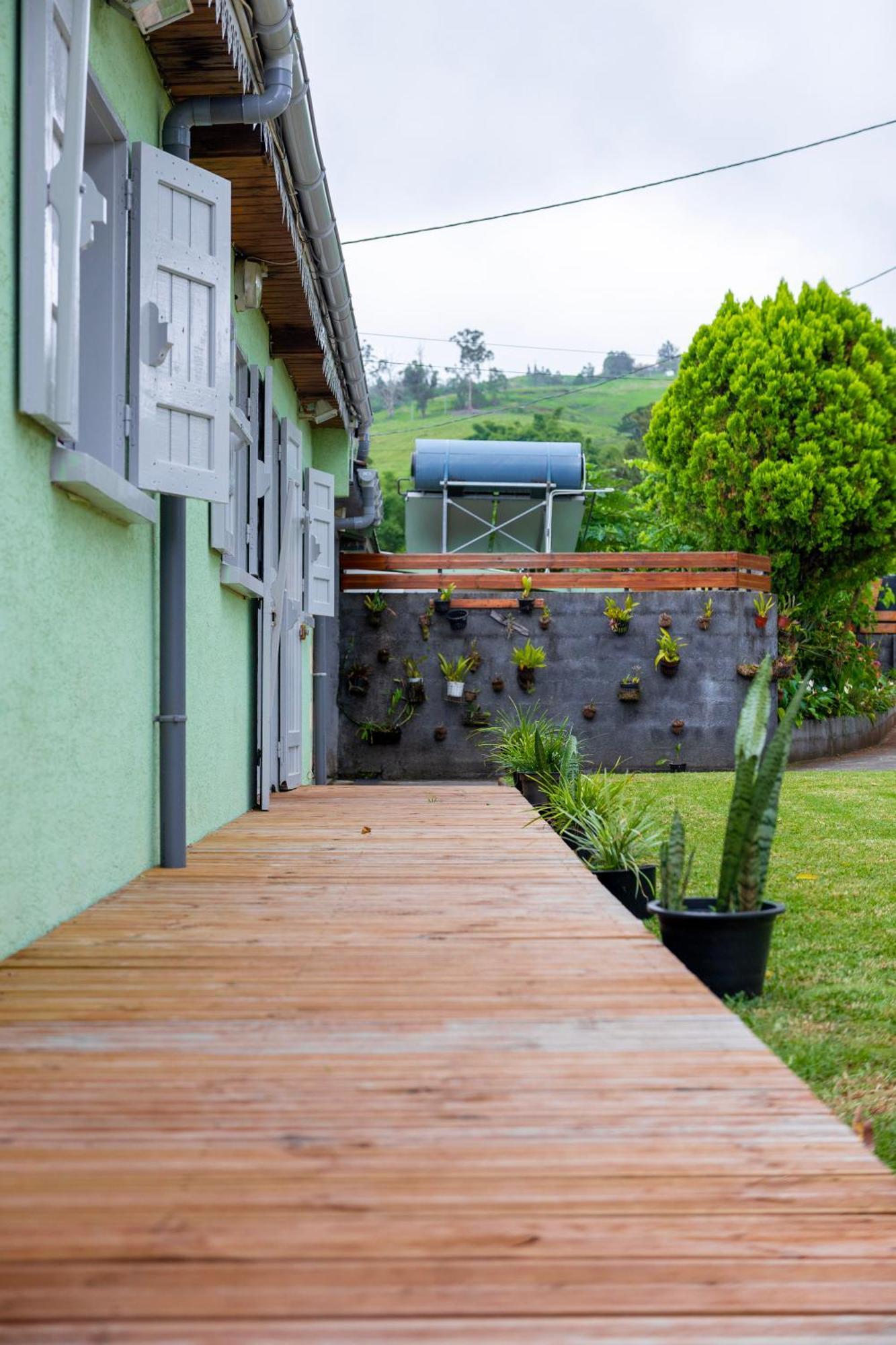 Villa Le Muguet Sauvage Le Tampon Exterior foto